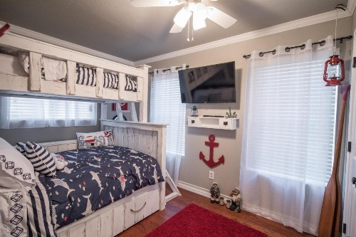 Anchors Away Home image 9